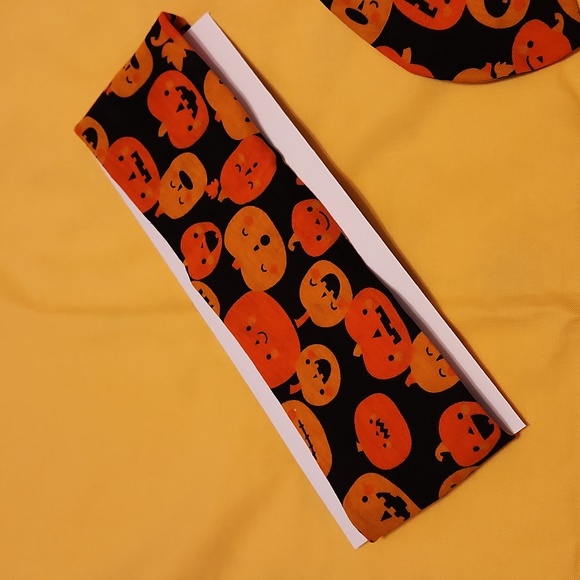 Haloween themed Handmade Spandex/Polyester Headband,  Hair Bow and Scrunchie. - Picture 6 of 7
